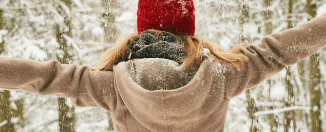 Image showing tips for returning to a consistent skincare routine after the holiday season.