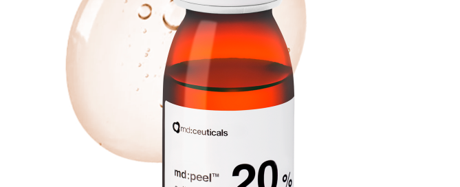 Reduces the appearance of wrinkles, skin imperfections and hyperpigmentation, improving skin texture and tone.
