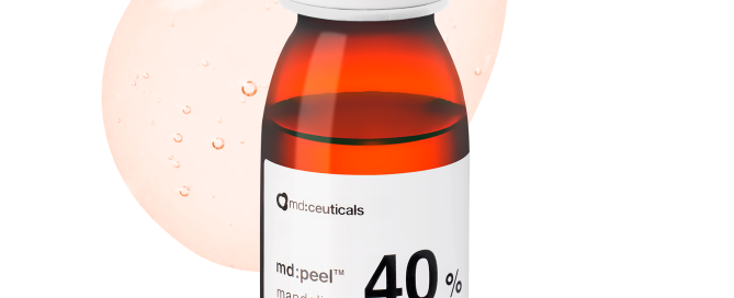 Treats ageing, pigmentation, and acne, improving texture and tone while enhancing elasticity and luminosity
