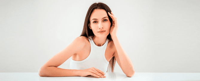 Image showing how exosomes reduce wrinkles, boost collagen, and calm skin irritation.