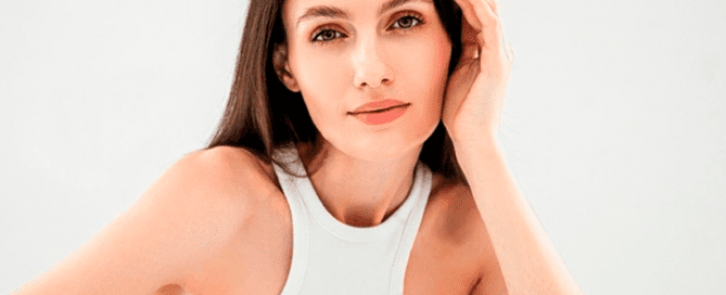 Image showing how exosomes reduce wrinkles, boost collagen, and calm skin irritation.